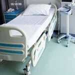 Manufacturer-supplied bariatric bedsheet sets for hospitals, clinics, and care centers.