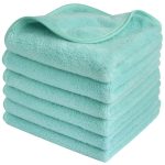 c green towels